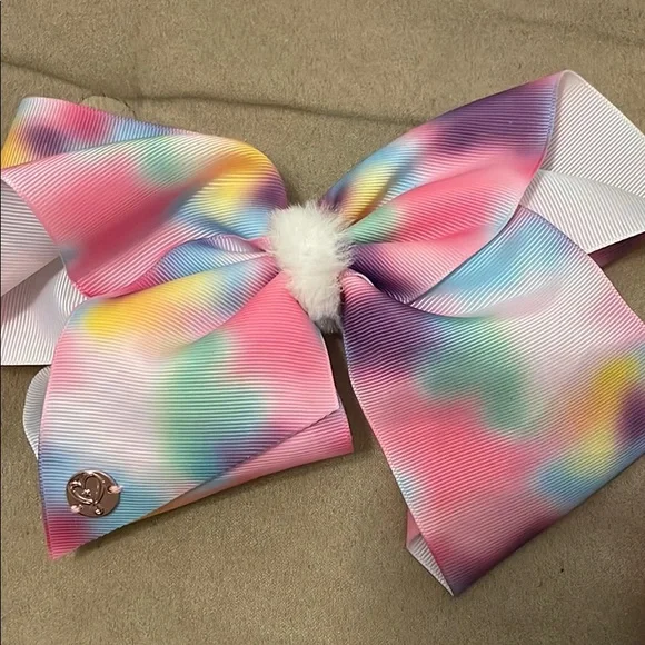 Hair bows. - Picture 2 of 4